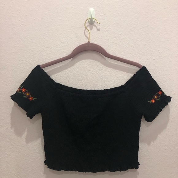 ❤️Pacsun L.A. Hearts Flower Embroidered Crop Top❤️ - Picture 4 of 4